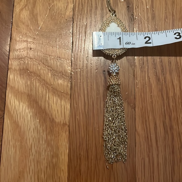 Lilly Pulitzer Long Pendant Necklace in White - Picture 5 of 5